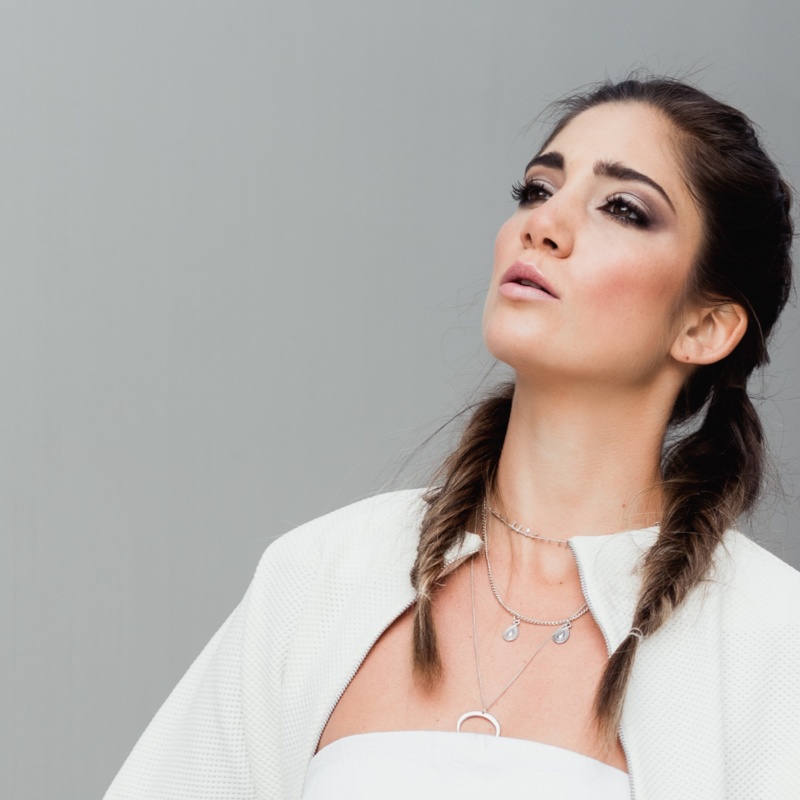 Oversize Mantel im grafischen Look